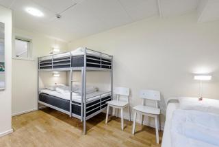 City Hostel - 4