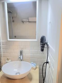 Concept b&b naples- camere moderne con balcone vicino al centro - Naples - 9