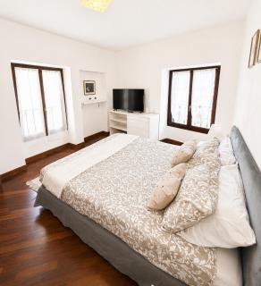 Moniga Castle Apartment - 7