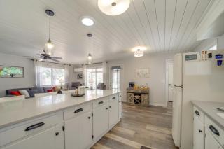 Payson Summer Getaway w/ Backyard - 3