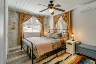 Payson Summer Getaway w/ Backyard - 2