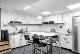 City Hostel - 6
