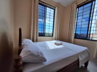 Stunning 2BR in Dar Beach, Dining, Transit Nearby apt 8 - 1