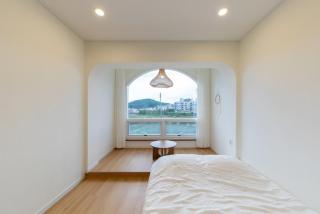 Yangyang Staydaro - 1