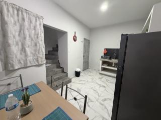 Elegant apartment right on the boulevard by the sea - 4