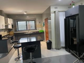 Royal Suites Apartments - Lusaka - 5