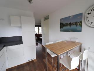 Bungalow in South Holland by the Water - Simonshaven - 4
