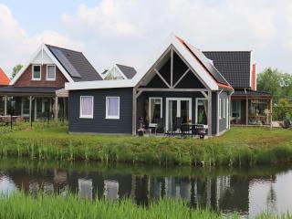 Nice holiday home near the waterfront - 9