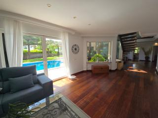 Villa Terramar by Hello Homes Sitges - 2