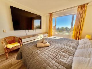 Wonderful with heated pool and outdoor jacuzzi - 2