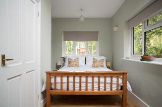 BRAND NEW cosy countryside escape near Faversham - 6