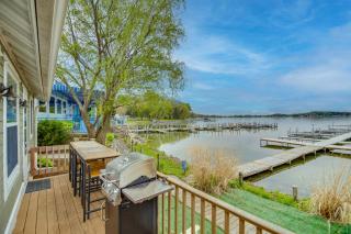 Dock, Deck & Sunsets! Little Bungalow on Lake Mary - 9