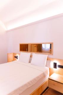 Sunmed Lodge - 1
