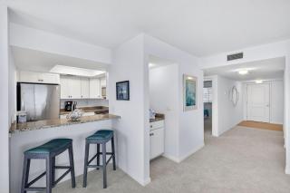 Beautifully Appointed 2-Bedroom Sanibel Vacation Rental - Sanibel Surfside 233 - 5