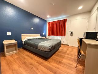 Shasta Vista Inn & Suites - 6