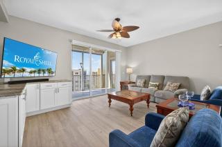 Charming Canal-front Retreat on the Beautiful South End of Fort Myers Beach - 0