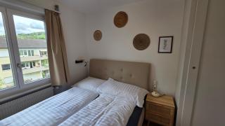 Bright Apartment with two Parking Spaces - 3