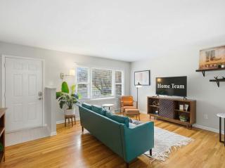 Modern Home - Sleeps 6 - Near Downtown & Mizzou - 5