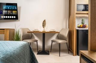 Helena's Aether Suites - Seaview & Heated Infinity Pool - 1