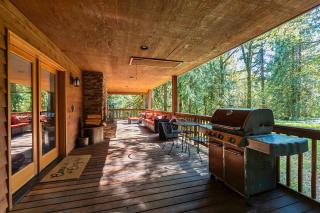 Mount Hood Cabin Retreat - 4BR Sleeps 12 - 4