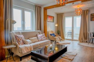 6 Guests Skyline Apartment near Mercedes Plant - 0