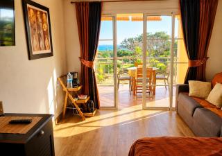 Apt Gwacam 4p village vacances vue mer Ste Anne - 8