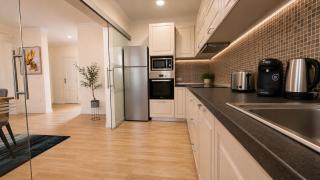 YFB I 130m2 Designwohnung mit 2 Bädern - 3