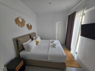 Aura Sun Villa - 1