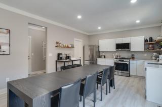 Brand New Home w/Year Round Pool & Hot Tub, Game Room & EV Charger - 3