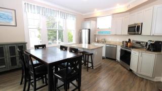 901 Stockton Unit #1 - 5