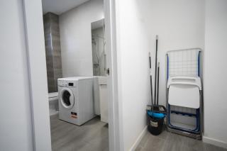 Pedregalejo Home: Near Beach, AC and Workspace - 2
