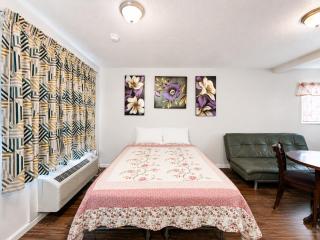 Royal Gateway Motel - 5