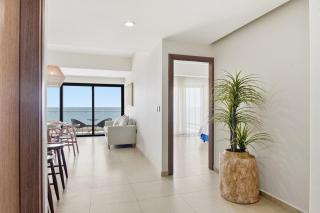 Tower Altomare on Malecón with King Bed and 10th floor views - 0