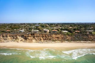 Cliffside Rustic & Charming Villa By Feelhome - 0