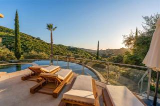 Gated Malibu Estate with Pool, Movie Theater, Sauna, Canyon Views - 1
