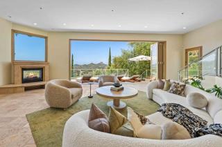 Gated Malibu Estate with Pool, Movie Theater, Sauna, Canyon Views - 8