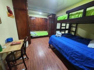 Casa familiar con vista al Chimborazo - Descubre Riobamba - 1