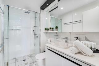 Opus Luxury 2B2B Free Parking Walk to Beach - 4