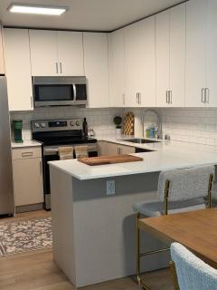 Luxury Marina Del Rey 2Bedroom Apartment - 1