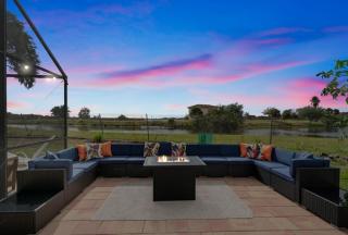 6BR Waterfront • Heated Pool • Hot Tub • Game Room - 7