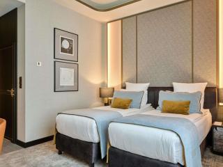 The Crown Krakow Center - Handwritten Collection ACCOR - 7