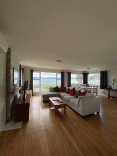 Rehutai Beach House - 6