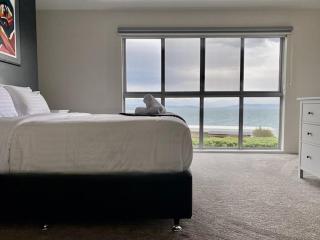 Whataview - Luxe, Sunset Soaking Tub & Fire Pit - 4