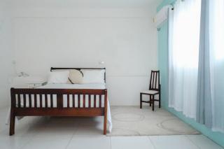 Modern Suite Perfect Location - 9