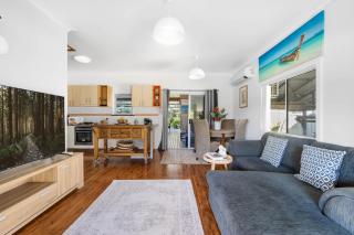 Ma Te Kokorou - pet-friendly Huskisson pool escape - 9