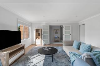 Niara - renovated 4BR Vincentia beach house - Vincentia - 6