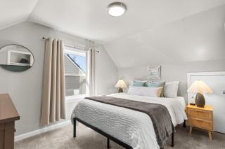 4 Bedroom Bungalow in the - Heart of Metro Detroit - 7