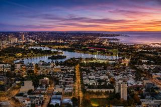 Sky-High Opulence Panoramic Melbourne Views - 3