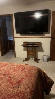 Moose Lodge 3 Level Sleeps 16 5 Min to Lake - 1