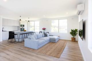 Mollymook Delight - with easy ocean & golf access - Mollymook - 8